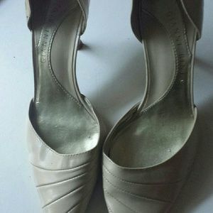 Gianni Bini shoes size 7M